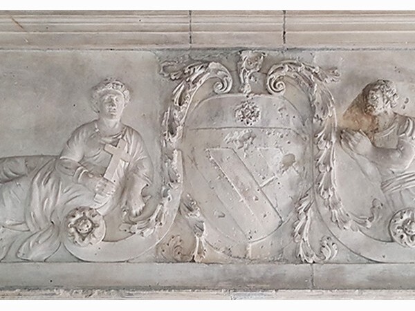 La cheminée Renaissance du grand salon de l'hôtel Le Vergeur : identification du commanditaire