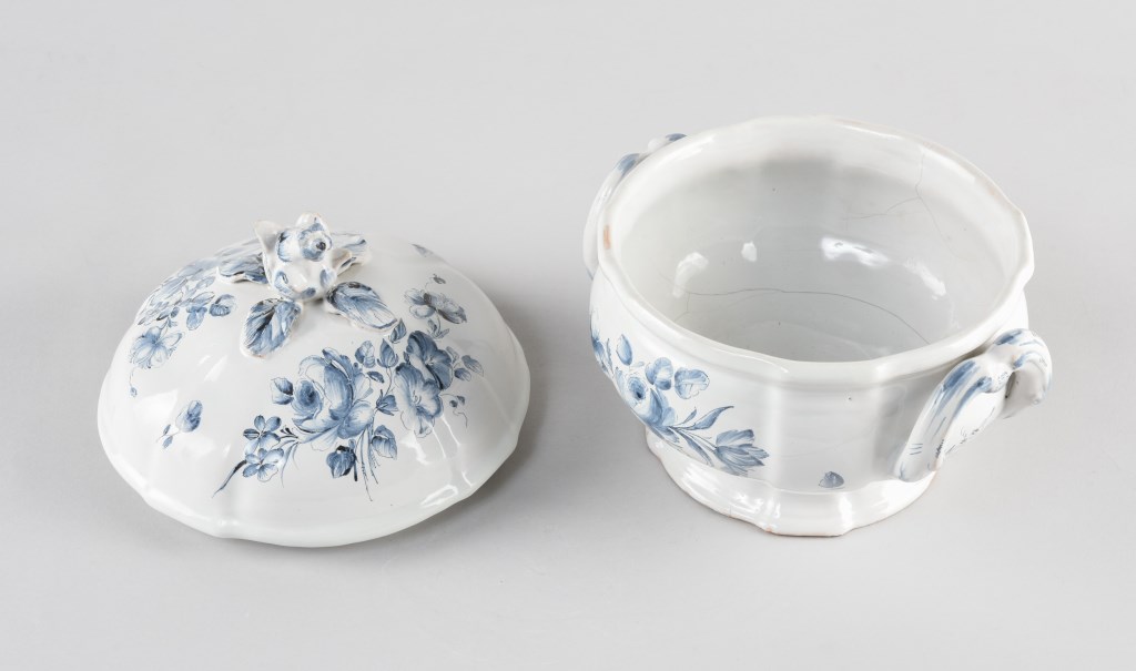  par MANUFACTURE ANONYME