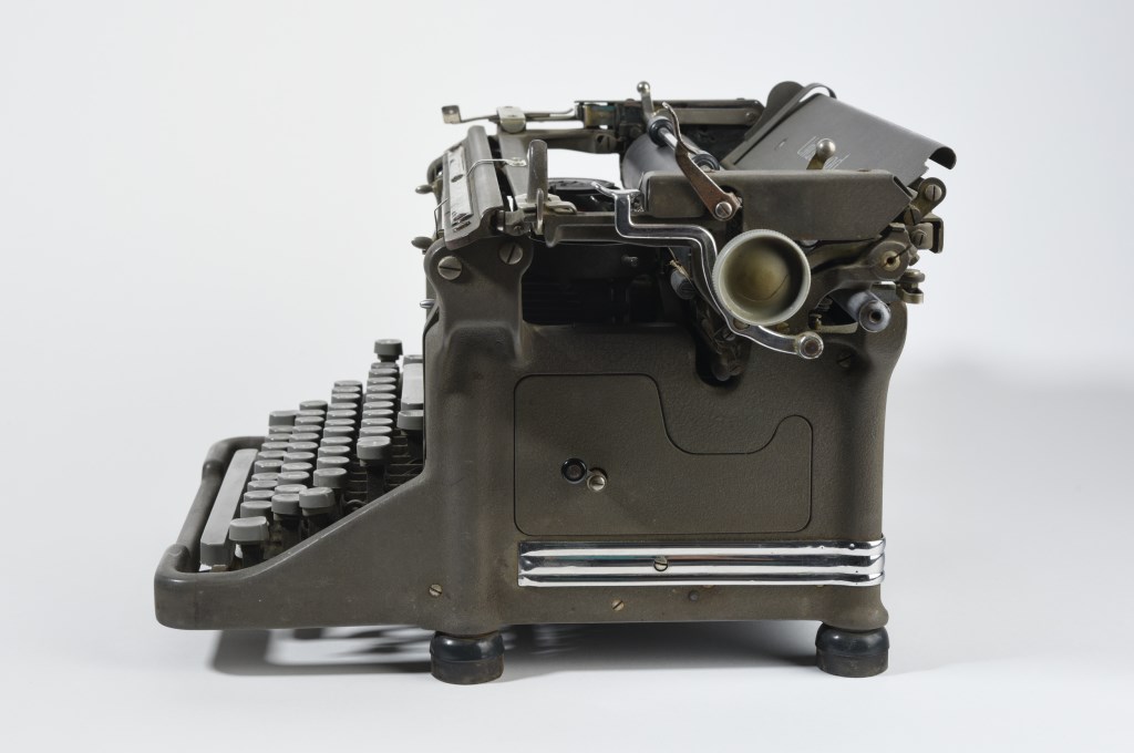  par UNDERWOOD TYPEWRITER COMPANY