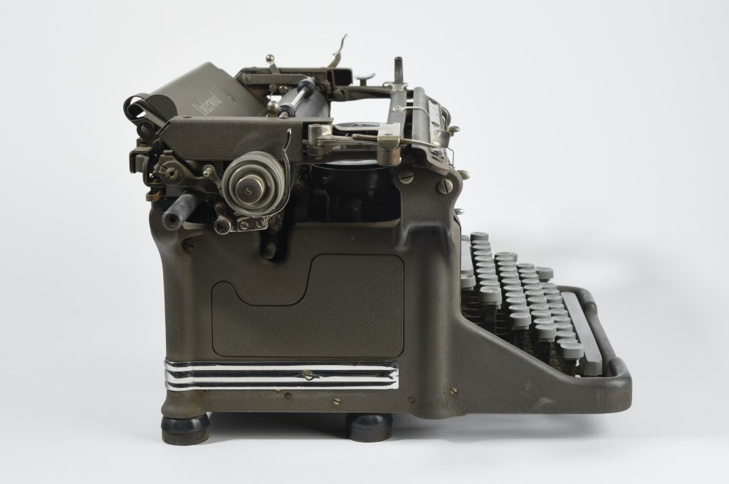  par UNDERWOOD TYPEWRITER COMPANY