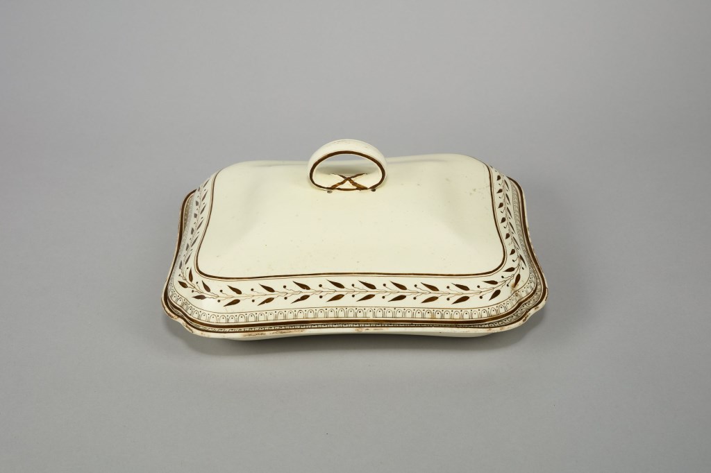  par JOSIAH WEDGWOOD & SONS