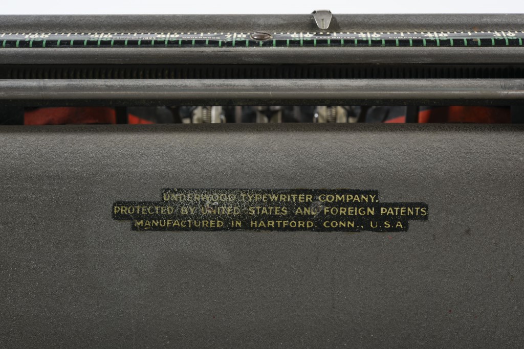  par UNDERWOOD TYPEWRITER COMPANY