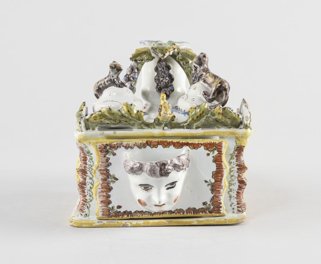  par MANUFACTURE ANONYME