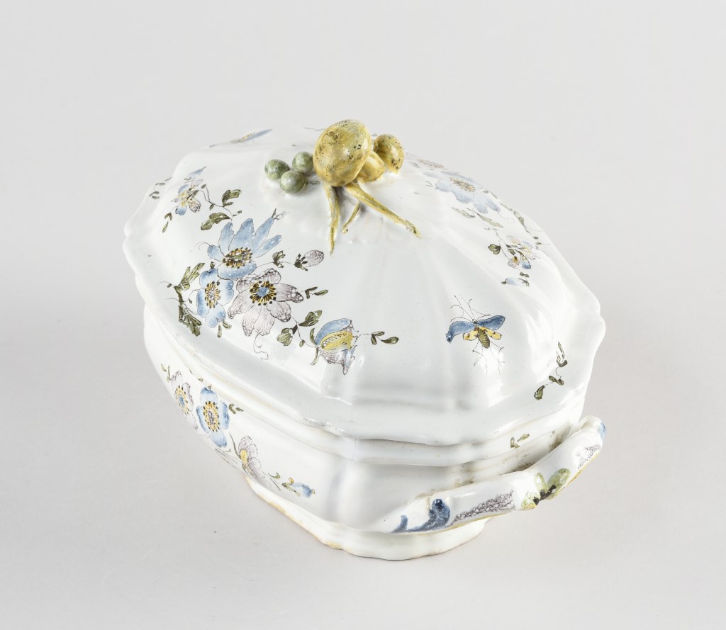  par MANUFACTURE ANONYME