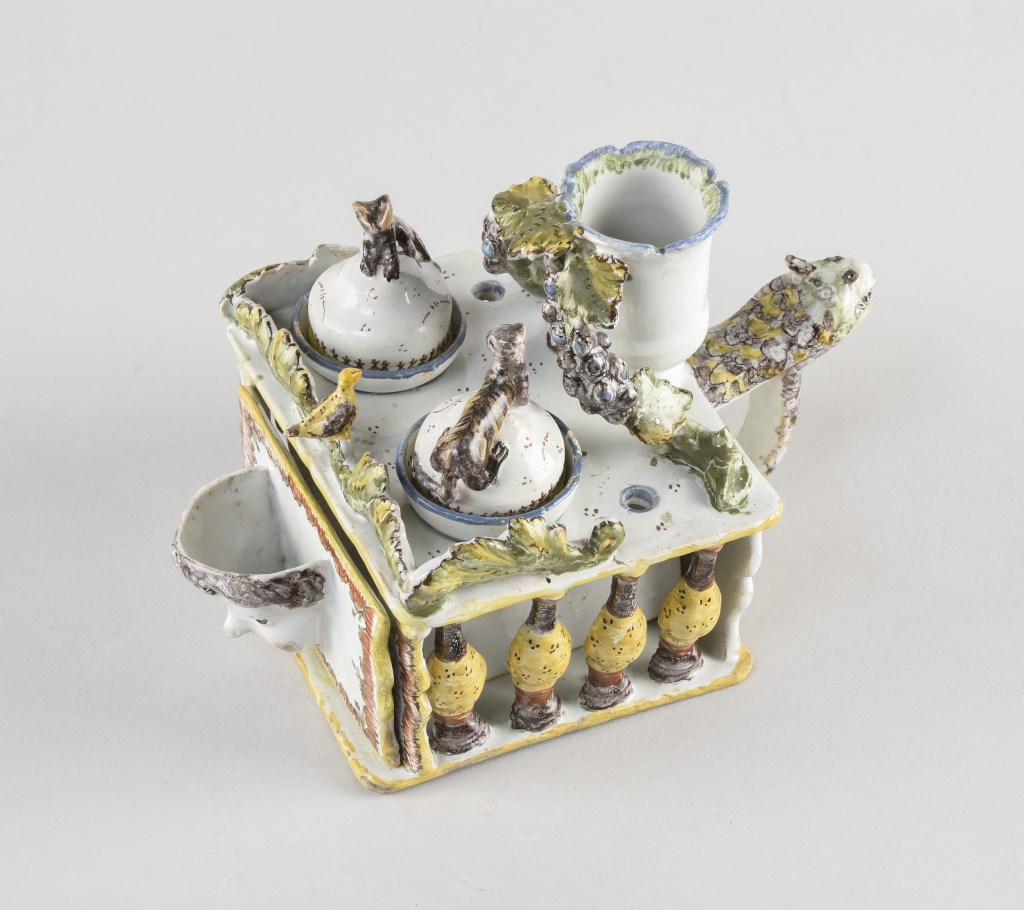  par MANUFACTURE ANONYME