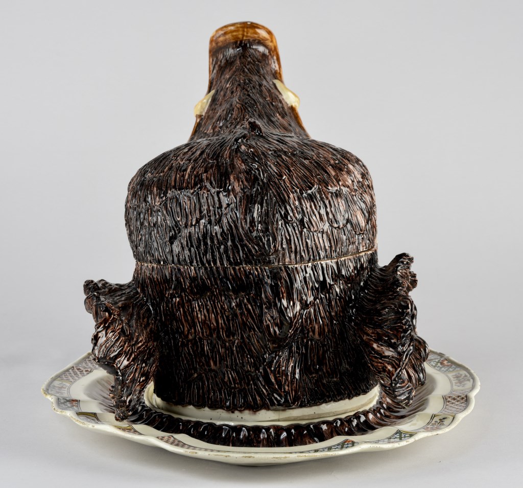  par MANUFACTURE ANONYME