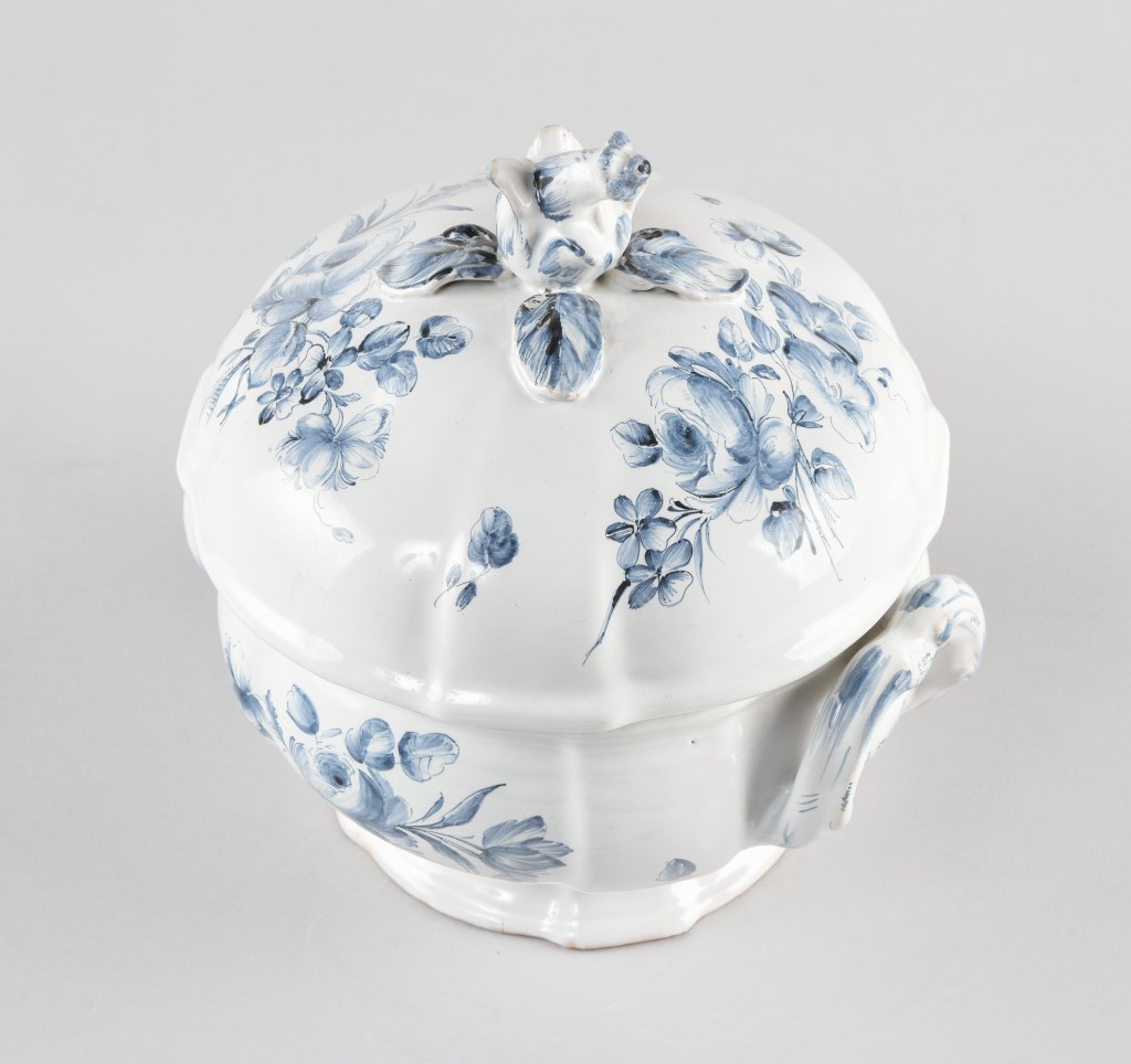  par MANUFACTURE ANONYME