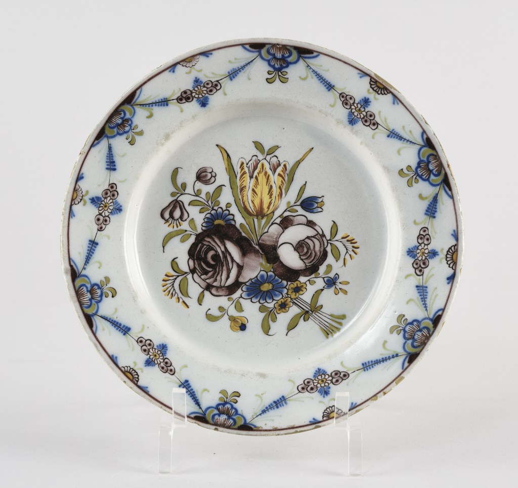  par MANUFACTURE ANONYME