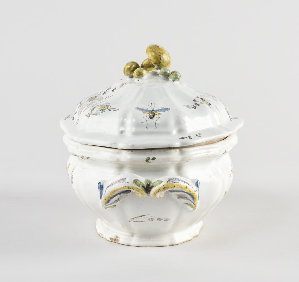  par MANUFACTURE ANONYME