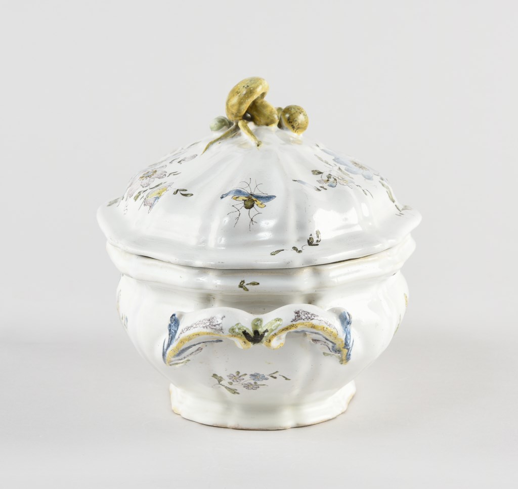  par MANUFACTURE ANONYME