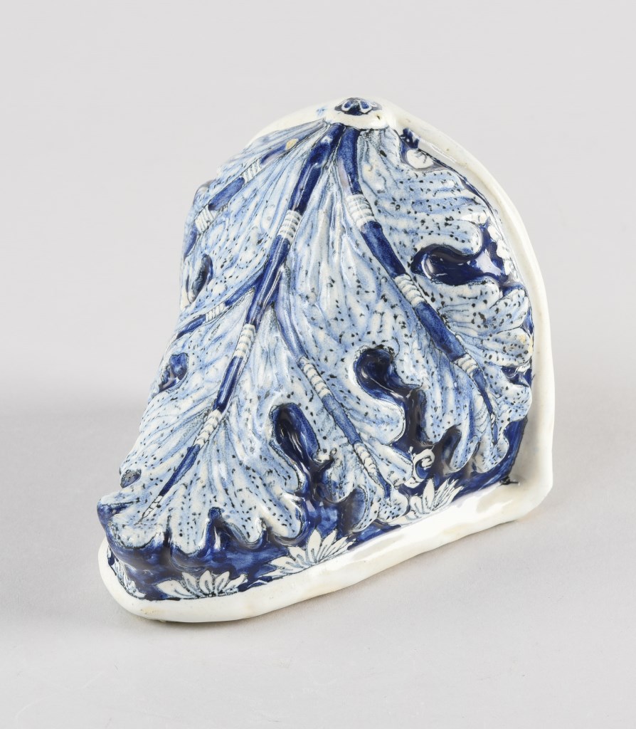  par MANUFACTURE ANONYME