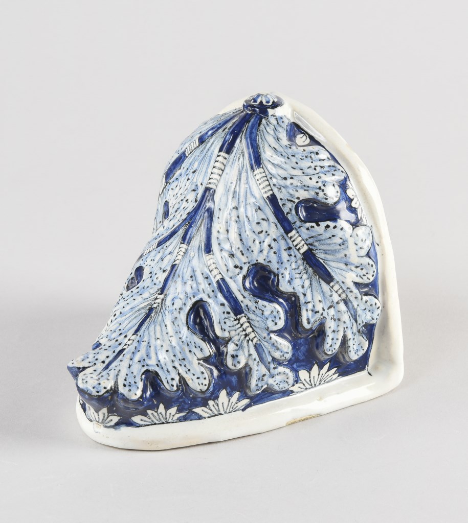  par MANUFACTURE ANONYME