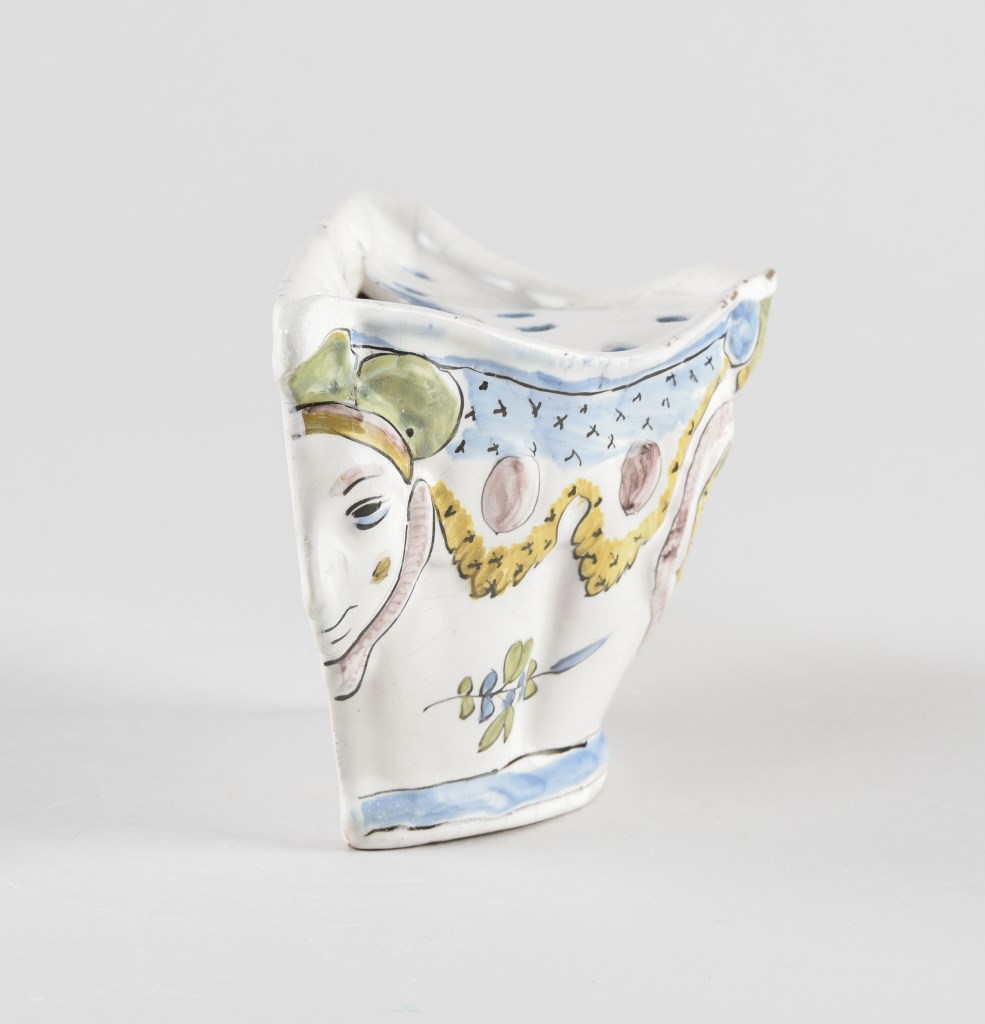  par MANUFACTURE ANONYME